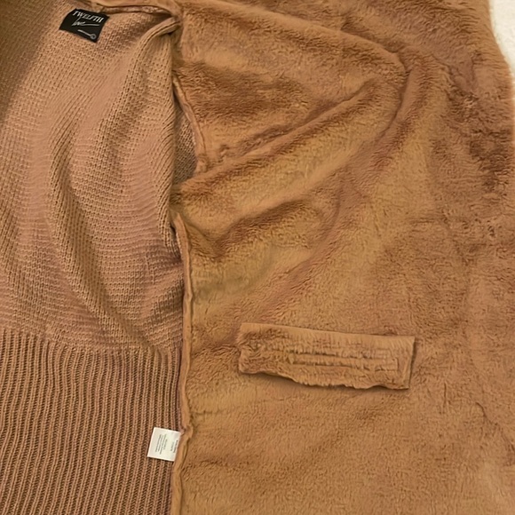 TWELFTH LOVE  L  Faux Suede Sweater/Jacket Voluminous faux shearling Lapels - Picture 14 of 16